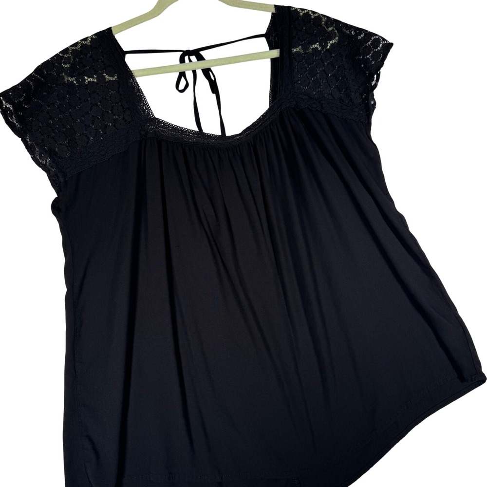 Torrid Black Lace Shoulder Tie Back Short Sleeve Blouse Top Plus Size 1X